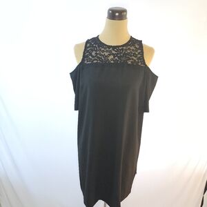 Felicity & Coco Black Lace Cold Shoulder Shift Dress - L